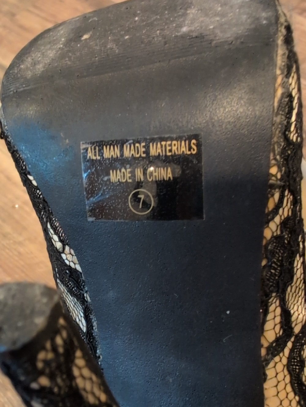 Women's Black Lace Platform Heels - Picture 5 of 10